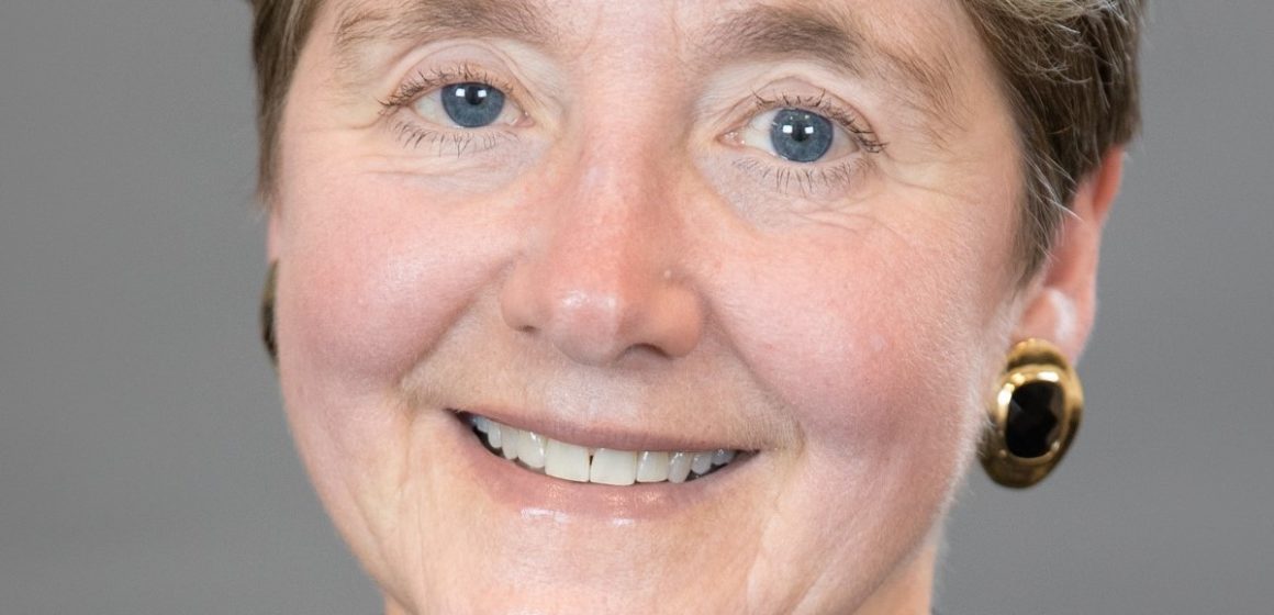 2019 head shot cropped