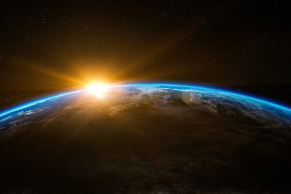 sunrise-over-the-earth_800