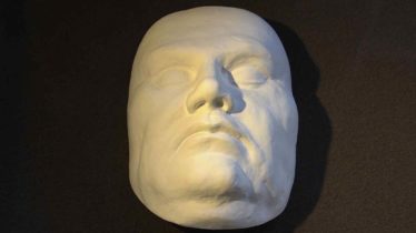 Luther death mask resized